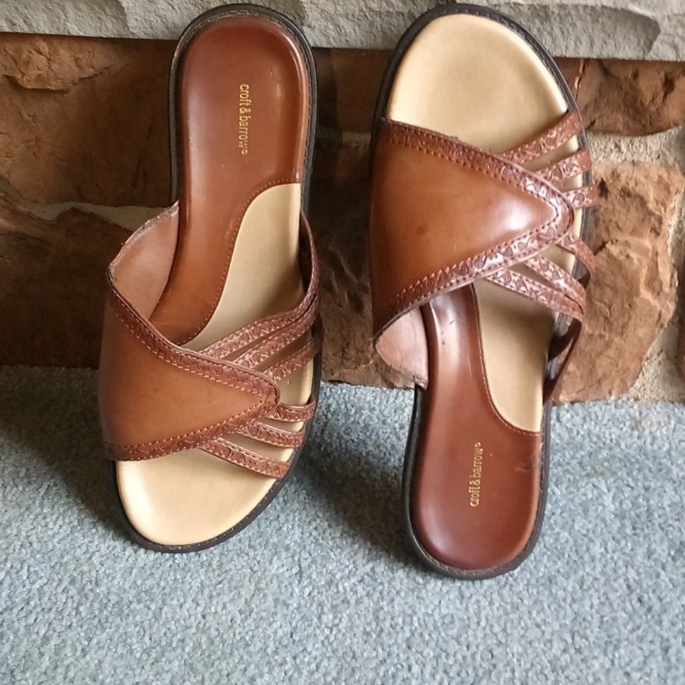 Croft and Barrow Strappy Slide Sandals - Picture 7 of 8